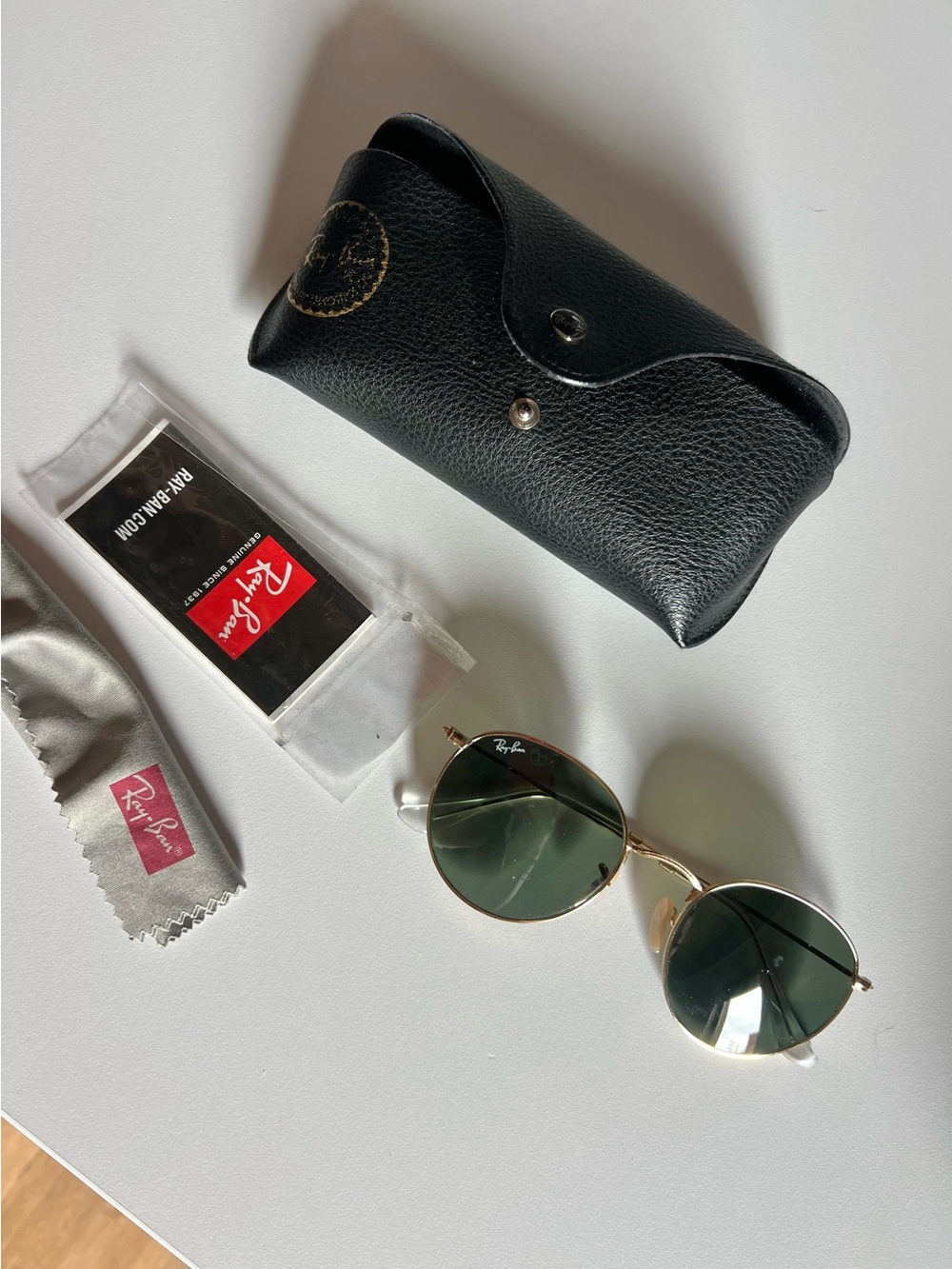 Ray-Ban Gold Frame Sunglasses with Green Lenses